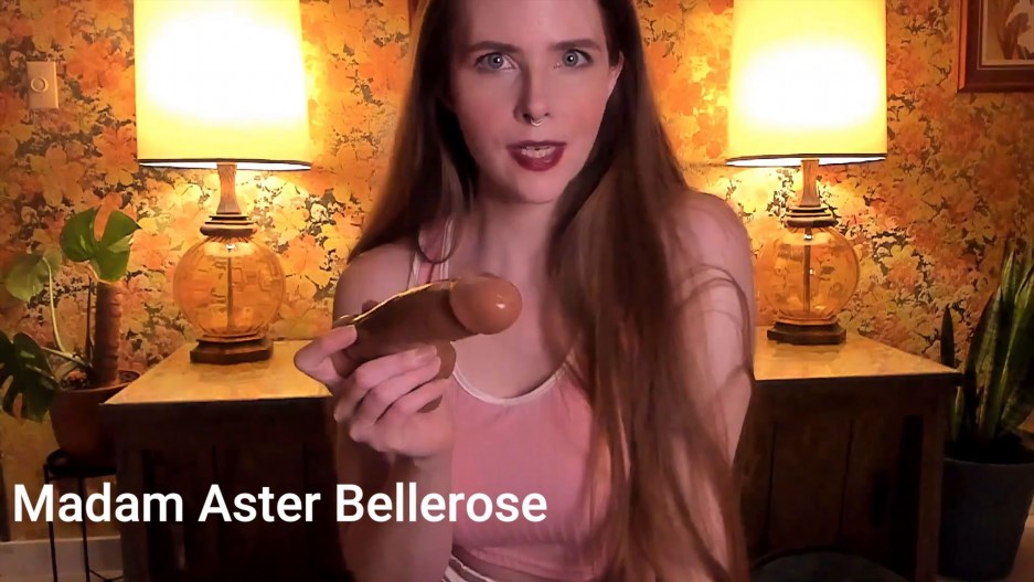 Miss Bellerose – Sissy Blowjobs